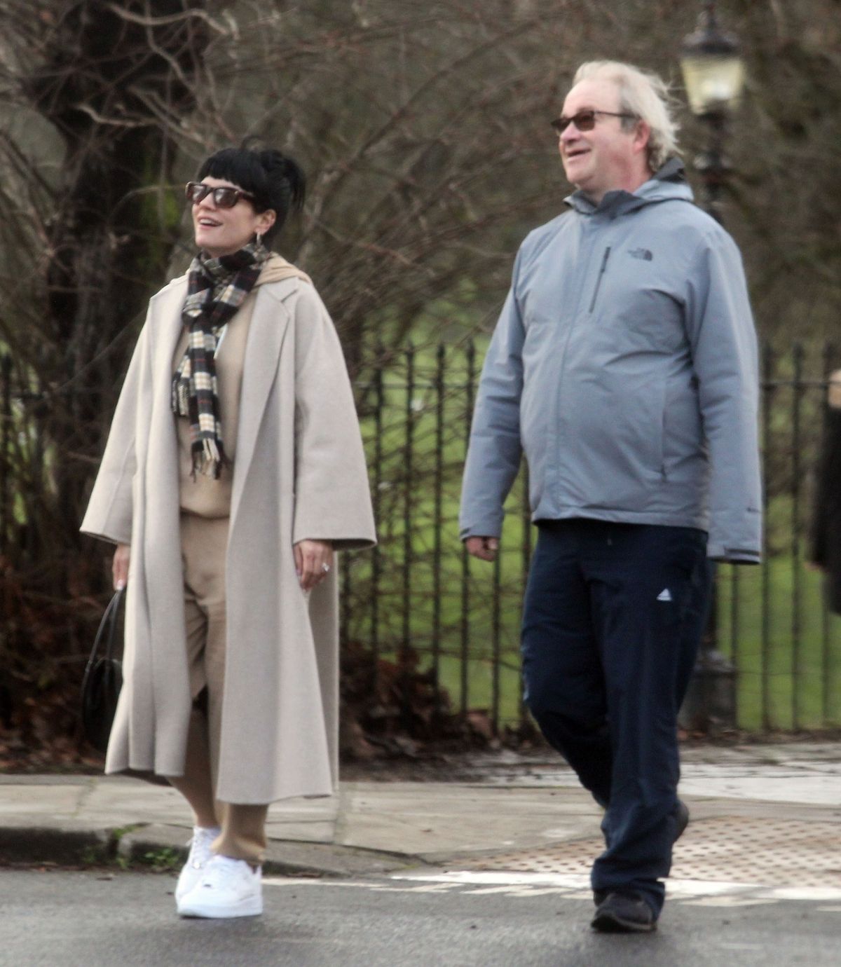 lily-allen-out-and-about-in-hampstead-02-02-2021-0.jpg
