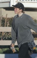 LONI WILLISON Pulls a Cart Out at Santa Monica Beach 02/20/201