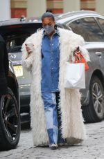 LORU HARVEY Out Shopping in New York 02/15/2021