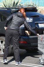 MARCIA CROSS Shopping at Whole Foods in Los Angeles 20/23/2021