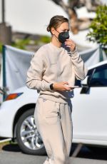 MARIA SHARAPOVA Out Shopping in Santa Barbara 01/31/2021