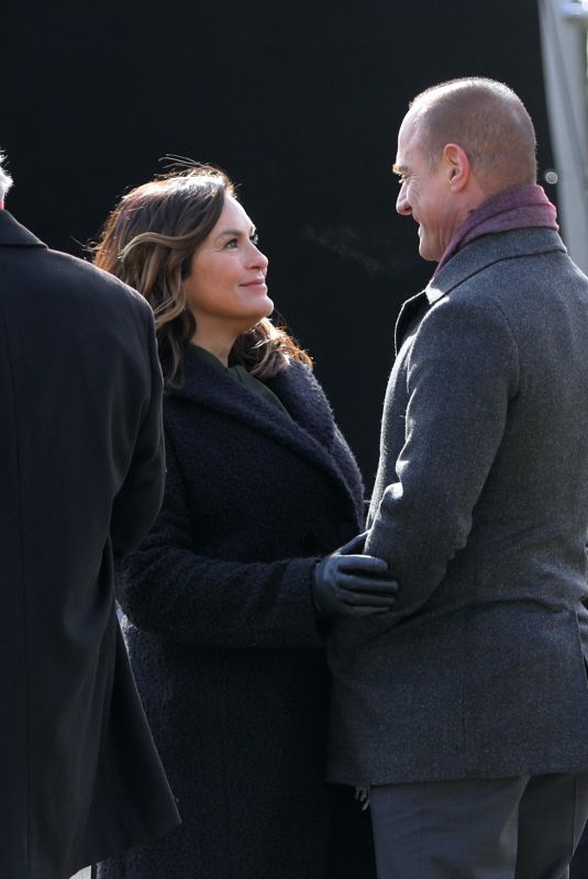 MARISKA HARGITAY on the Set of Law and Erder: SVU in New York 0/208/2021