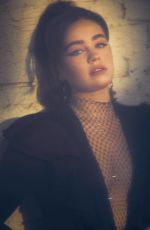 MARY MOUSER for Flanelle Magazine, February 2021