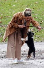 MICHELLE HUNZIKER Out with Her Dog in Milan 02/05/2021
