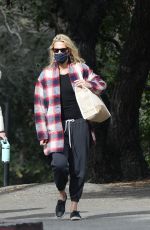 MOLLY SIMS Out at a Park in Los Angeles 01/31/2021