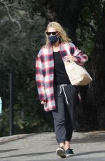MOLLY SIMS Out at a Park in Los Angeles 01/31/2021