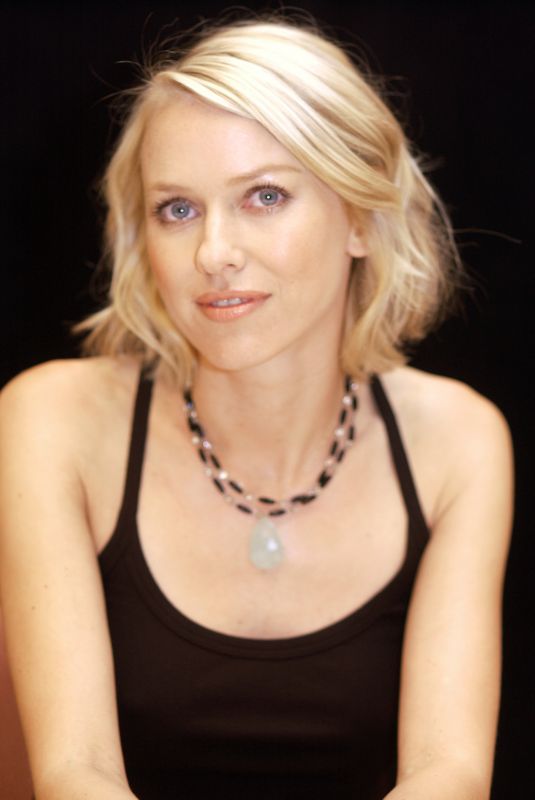 NAOMI WATTS at Le Divorce Press Conference 07/26/2003