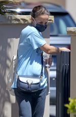 NATALIE PORTMAN Out and About in Sydney 02/11/2021