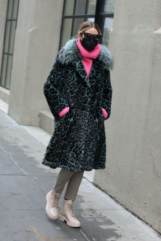 OLIVIA PALERMO Out on Valentine