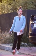 OLIVIA WILDE Moving her Belongings Out of House She Shared with Jason Sudeikis 02/14/2021