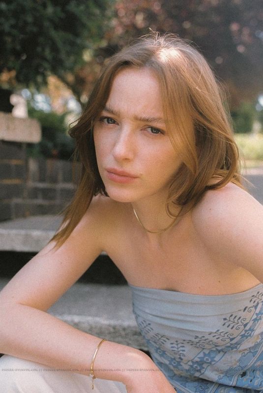 PHOEBE DYNEVOR for Vogue Magazine, Australia December 2020