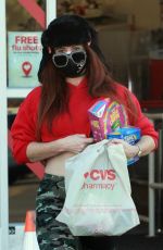 PHOEBE PRICE Leaves CVS Pharmacy in Los Angeles 02/01/2021