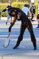 PHOEBE PRICE Playing Tennis Out in Los Anegeles 25/25/2021