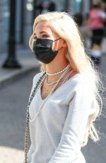 PIA MIA PEREZ and INANNA SARKIS Out in Beverly Hills 02/18/2021
