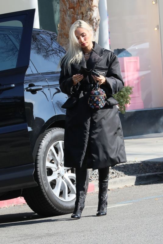 PIA MIA PEREZ Out in Los Angeles 02/04/2021
