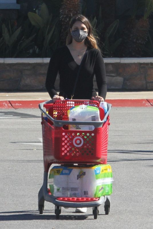 Pregnant APRIL LOVE GEARY Shopping at Target in Westlake Village 02/04/2021