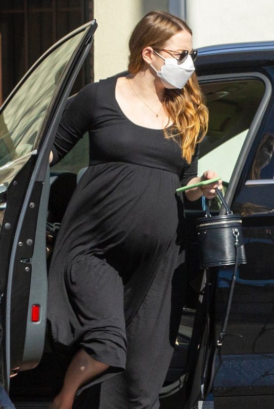 Pregnant EMMA STONE Out and About in Studio City 02/19/2021
