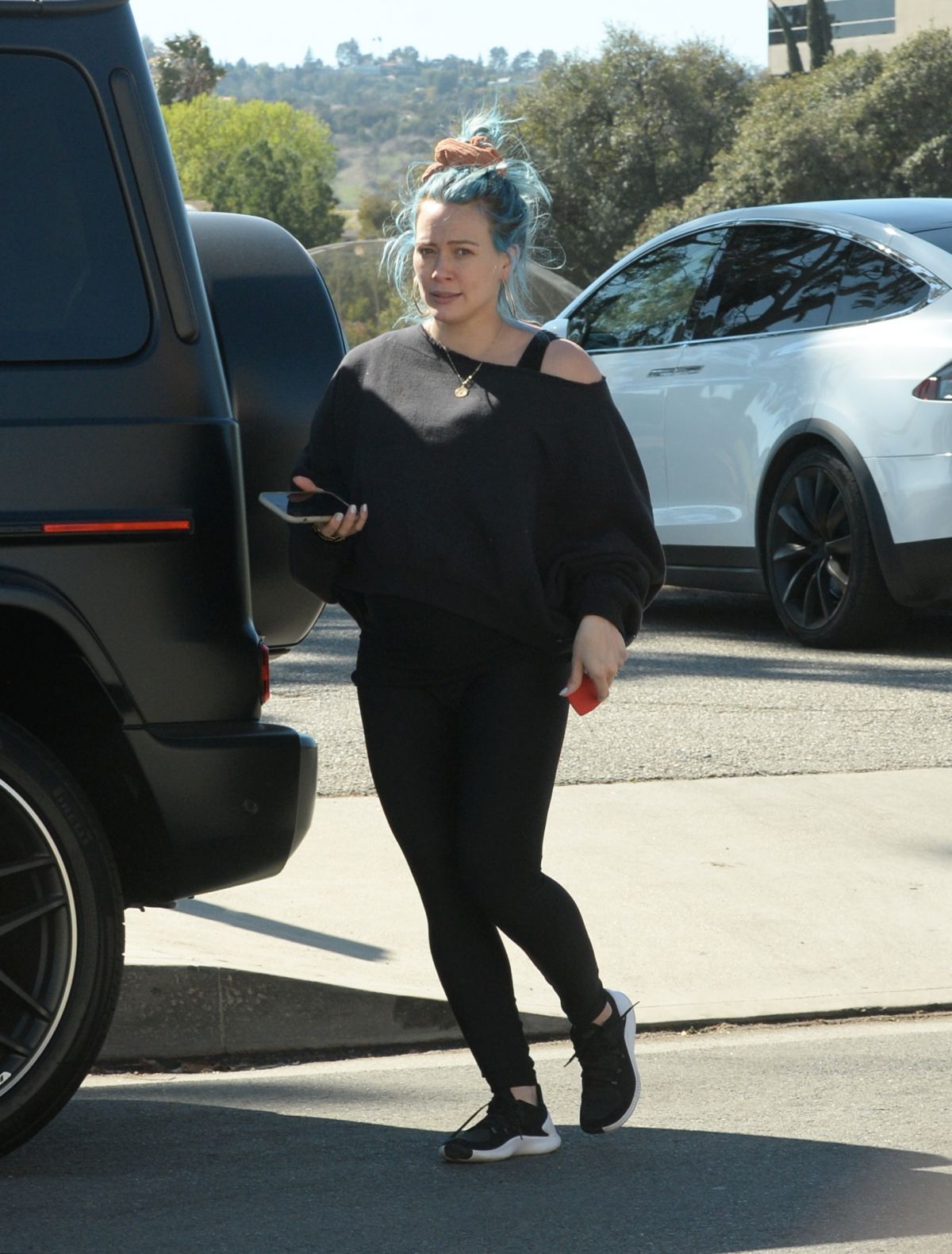 Pregnant HILARY DUFF Out at a Park in Los Angeles 02/20/2021 – HawtCelebs