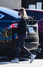 SARAH MICHELLE GELLAR Out and About in Brentwood 02/19/2021