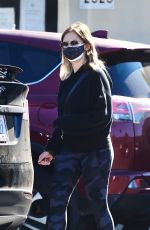 SARAH MICHELLE GELLAR Out and About in Brentwood 02/19/2021