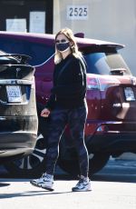 SARAH MICHELLE GELLAR Out and About in Brentwood 02/19/2021