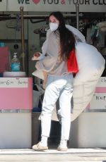 SCOUT WILLIS Stops by Dry Cleaners in Los Feliz 02/12/2021