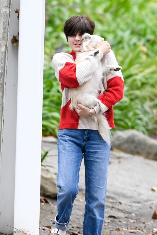 SELMA BLAIR Out with Her Dog in Studio City 01/31/2021