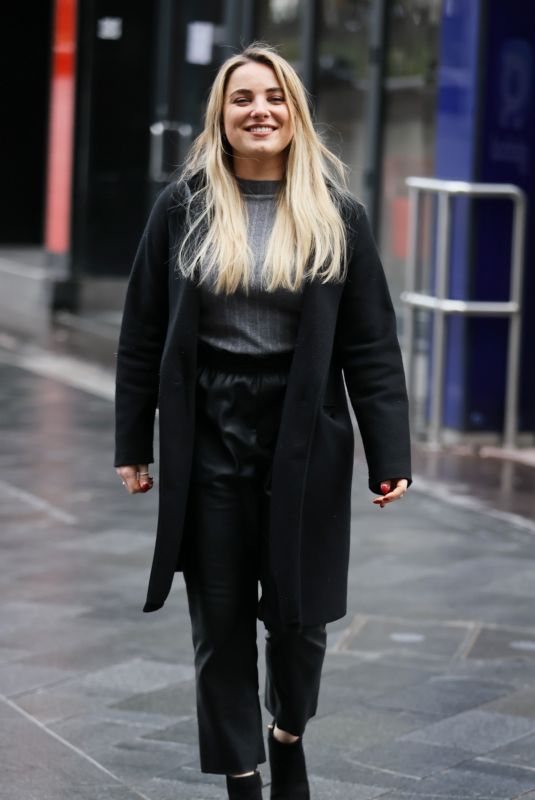 SIAN WELBY Arrives at Capital Breakfast in London 02/02/2021