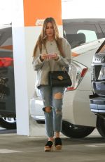 SOFIA VERGARA at Eataly Grocery Store In Los Angeles 02/26/2021