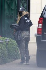 STACY FERGIE FERGUSON Out in Los Angeles 02/04/2021