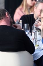 TAYLOR NEISEN and Liev Schreiber Out for lunch in Venice 02/21/2021