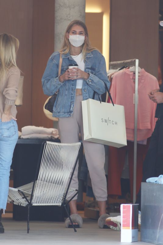 TORI PARVER Shopping at Switch Boutique in Bel-Air 02/15/2021
