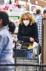 VALERIA GOLINO Shopping at Gelson