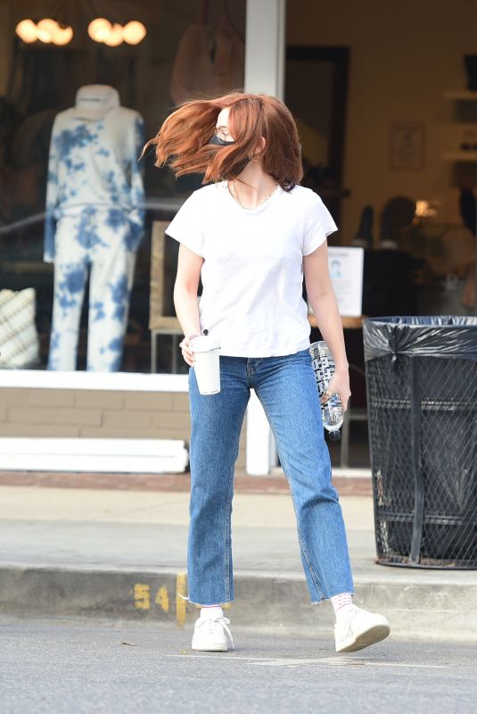 ZOEY DEUTCH Out for Coffee in Los Angeles 02/11/2021