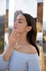 ANA DE ARMAS for La Mer Cosmetic 2021
