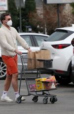 ANNA OSCEOPLA Shopping at Gelson