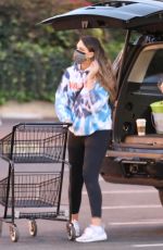 APRIL LOVE GEARY Shopping at Pavilions in Malibu 03/09/2021