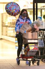 APRIL LOVE GEARY Shopping at Pavilions in Malibu 03/09/2021