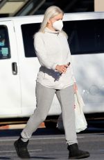 ARIEL WINTER Leaves a Salon in Los Angeles 03/05/2021