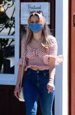 AVA PHILLIPPE Shopping Brentwood Country Mart 03/20/2021