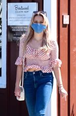 AVA PHILLIPPE Shopping Brentwood Country Mart 03/20/2021