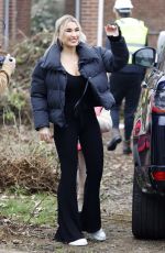 BILLIE FAIERS Filming at Her New Home 03/02/2021