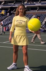 BRITNEY SPEARS at Arthur Ashe Kids Day at 1999 U.S. Open 08/28/1999