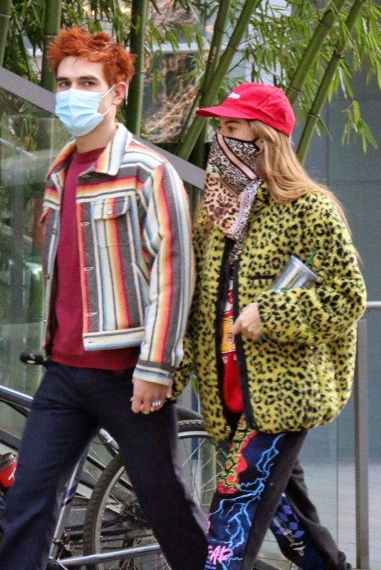 CLARA BERRY Out and About in Vancouver 03/25/2021