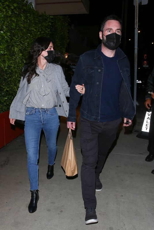 COURTENEY COX and Johnny McDaid Out for Dinner in Santa Monica 03/30/2021