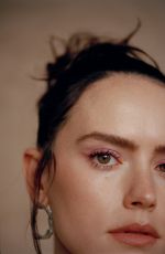 DAISY RIDLEY for The Zoe Report, 2021