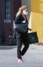 ELIZABETH BERKLEY Leaves Sweet Green in Los Angeles 03/25/2021