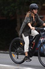 ELSA PATAKY and Chris Hemsworth Out Riding Bikes in Sydney 03/03/2021