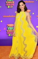 GAL GADOT at Nickelodeon