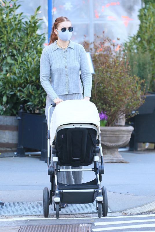 GIGI HADID Out with Her Baby in New York 03/29/2021